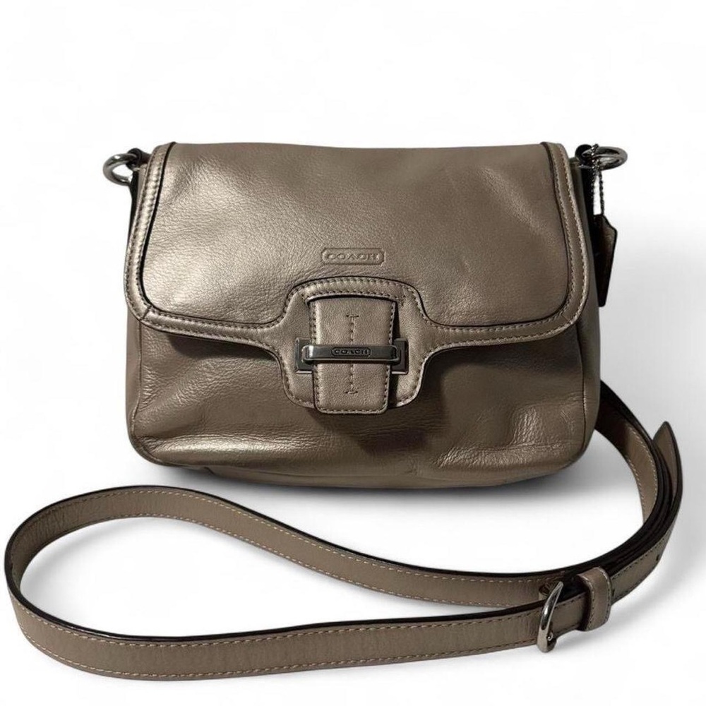 Vintage Y2K Coach Metallic Champagne Leather Crossbody Bag Beige Flap Purse